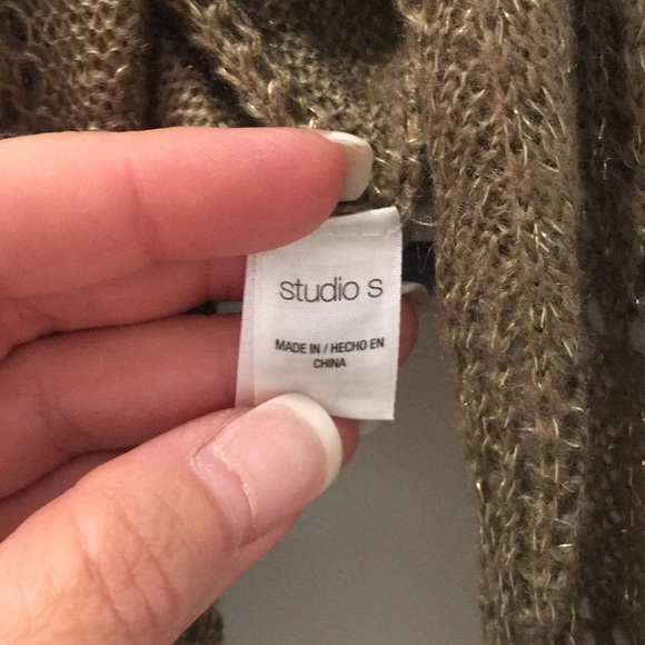 Infinity Scarf - Picture 4 of 7